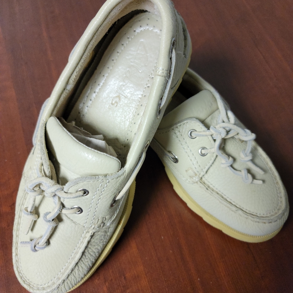 Men's Clark's Boat Shoes size 8